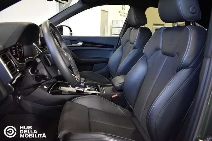 AUDI Q5 SPB 40 TDI quattro S tronic Identity Black S line